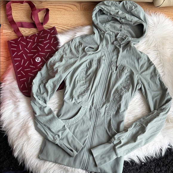 Lululemon studio jacket - Picture 1 of 4